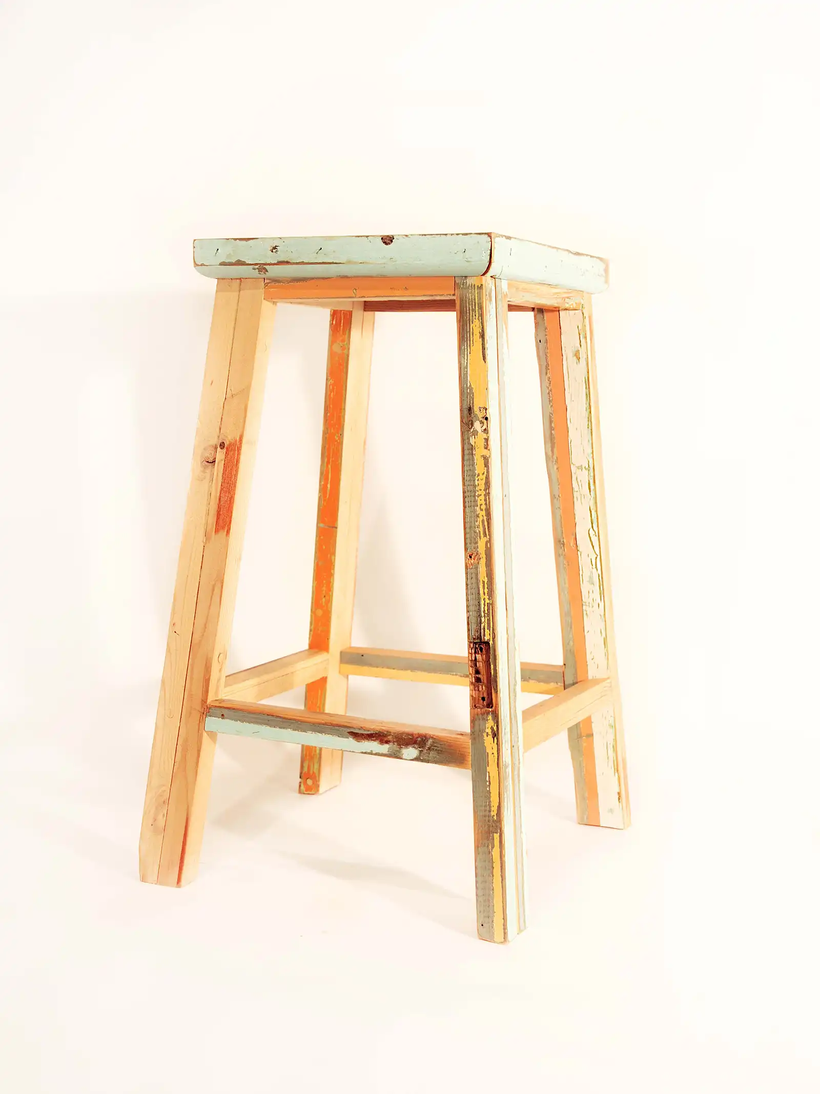 Tabouret tabouret/photos/04.webp